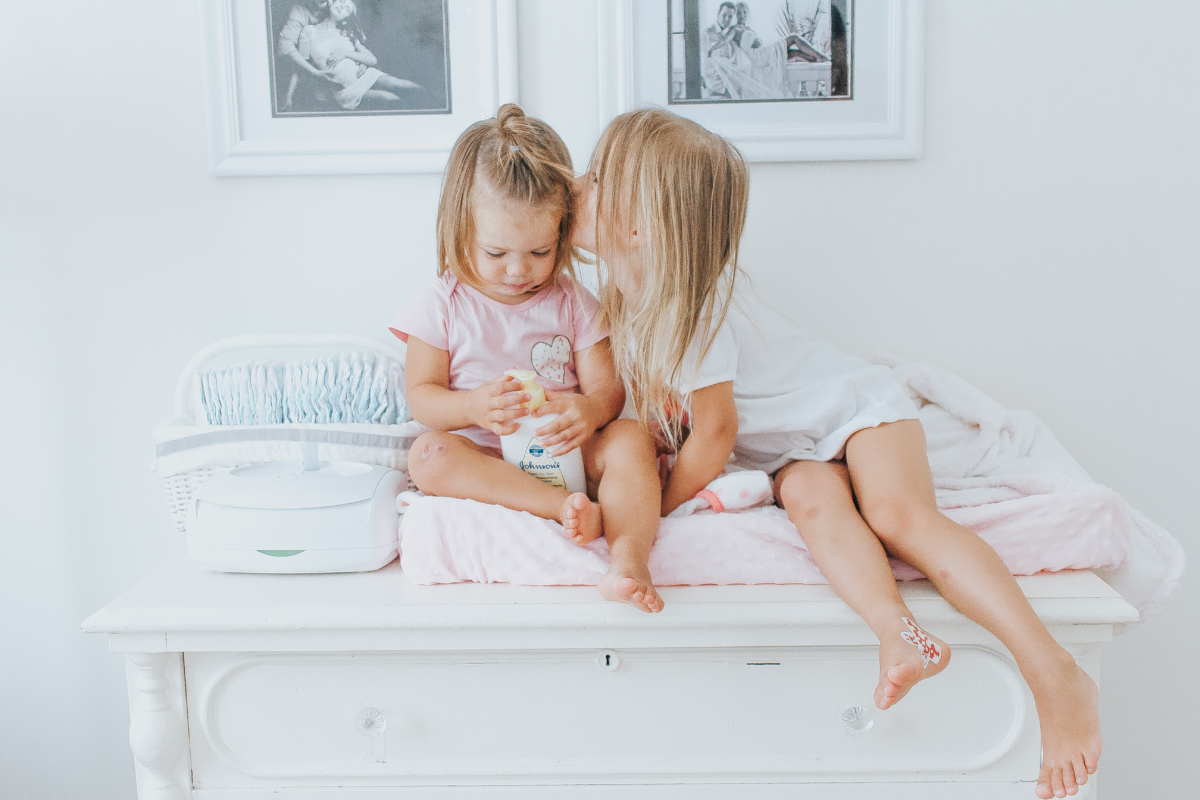 Bath Time Routine for Toddler Siblings | Katusha Henderson Blog